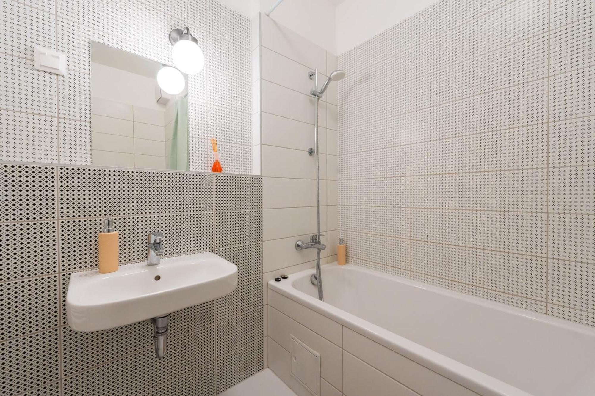 Brand New Modern Apartment-2 Rooms-Balcony-Garage 부다페스트 외부 사진