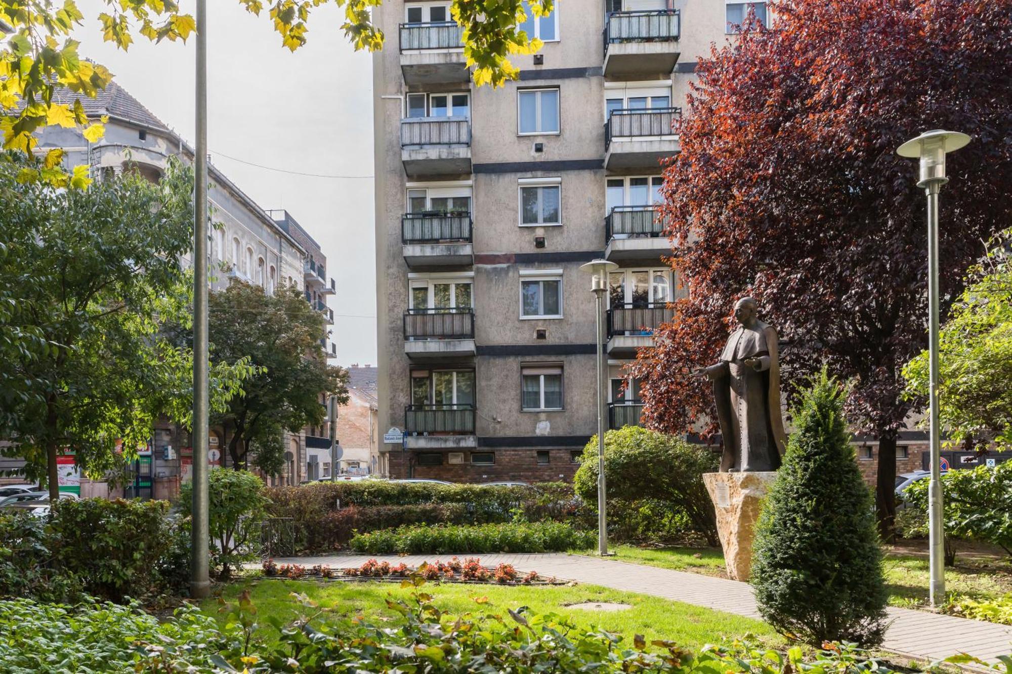 Brand New Modern Apartment-2 Rooms-Balcony-Garage 부다페스트 외부 사진
